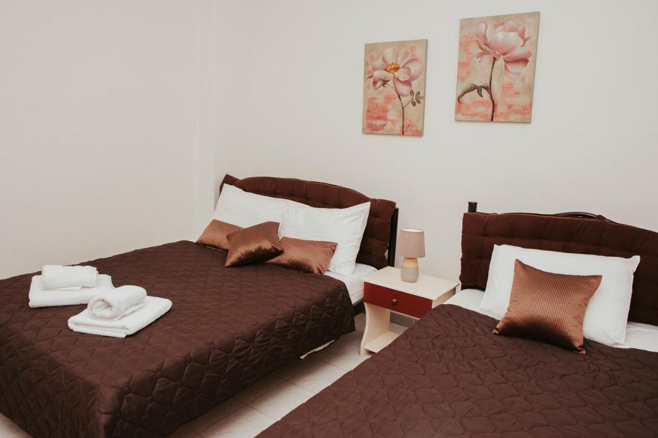 Stefanie'S Rooms Asproválta Exteriér fotografie